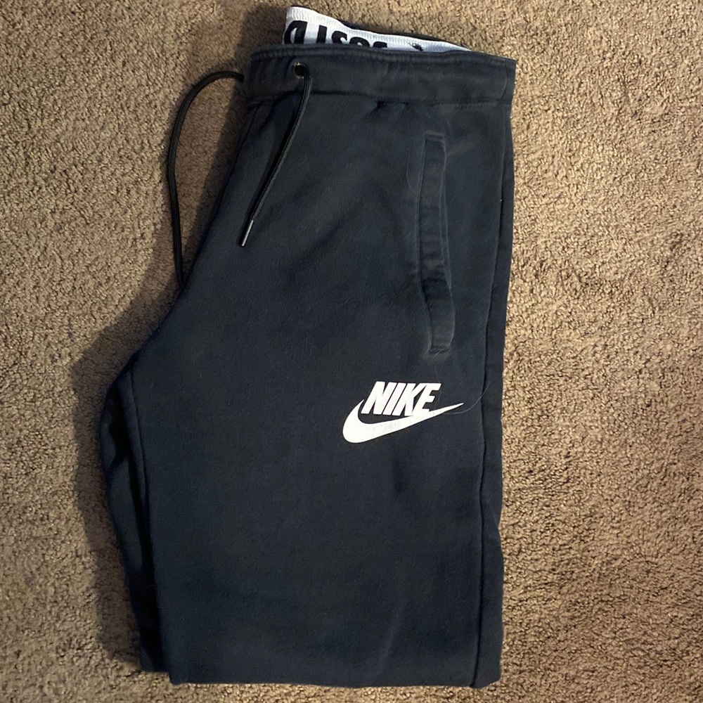 Women’s Nike joggers full length